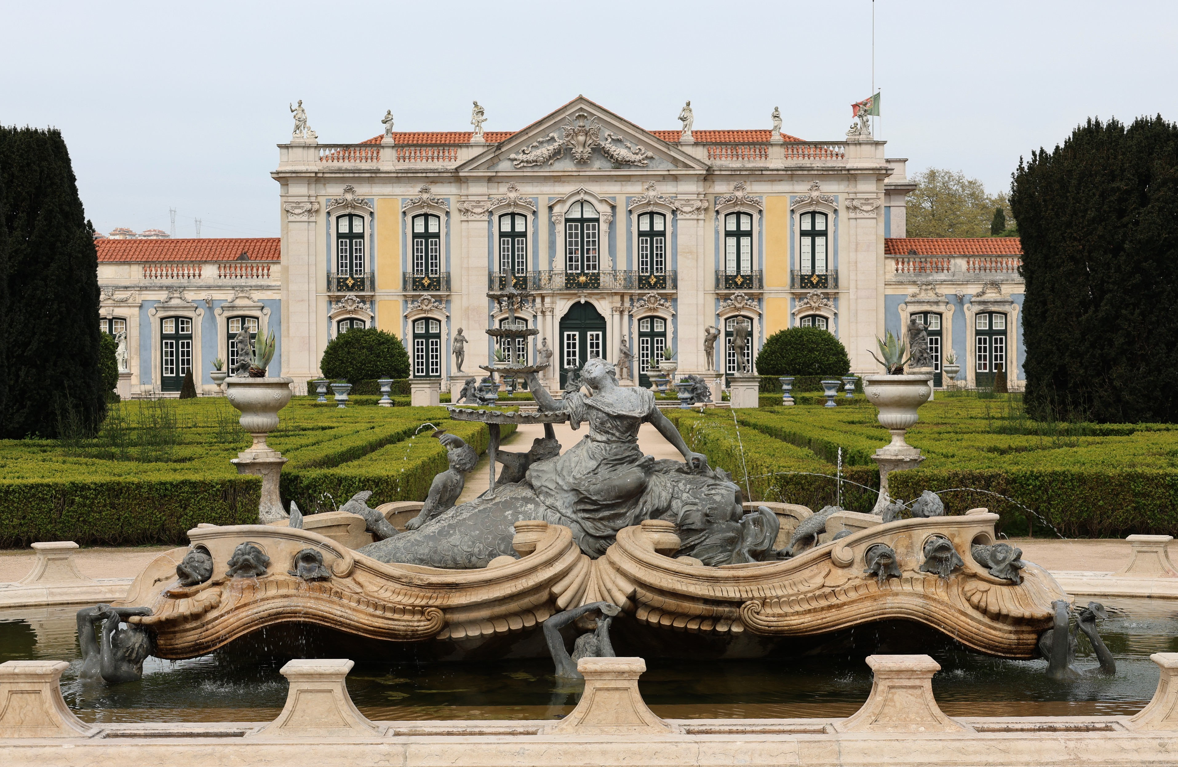Queluz